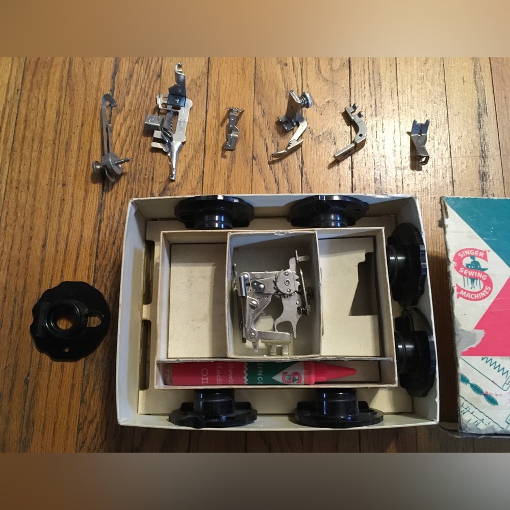 Sewing Machine Accessory Kit with Black Spools - Singer Class 403 Machine